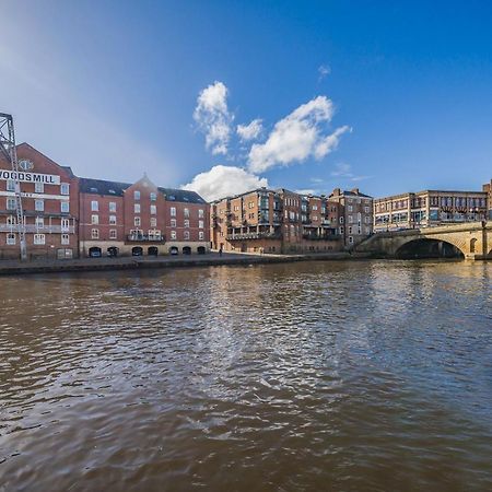 Woodsmill Quay Riverside Apartment - Heart Of Йорк Екстериор снимка