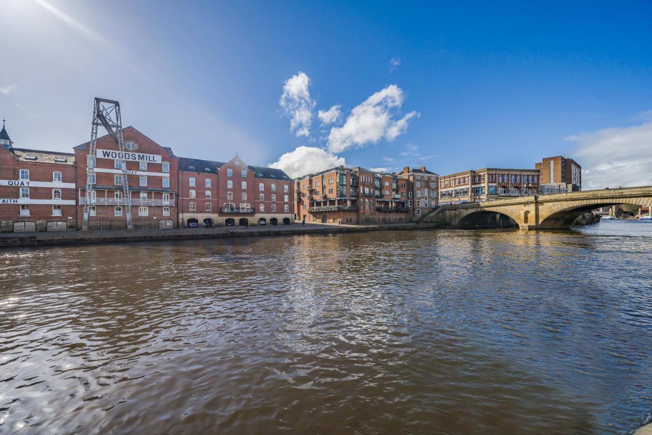 Woodsmill Quay Riverside Apartment - Heart Of Йорк Екстериор снимка