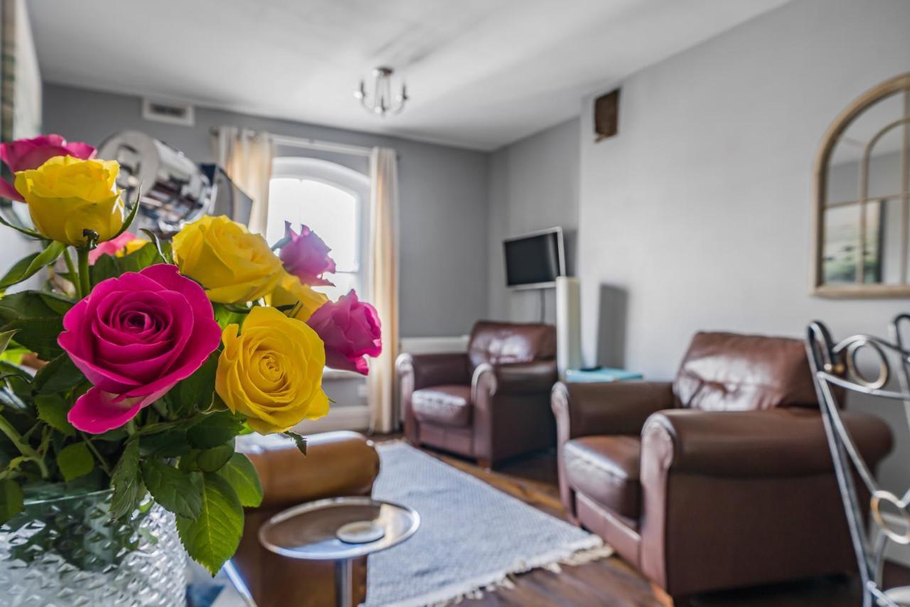 Woodsmill Quay Riverside Apartment - Heart Of Йорк Екстериор снимка